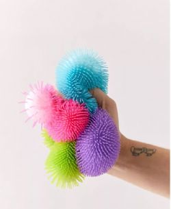 BALLE ANTI-STRESS À POILS 8 CM (SQUISHY) ASST